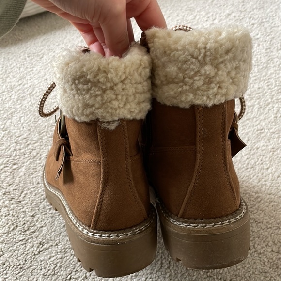 Universal Threads Sherpa Lug Sole Booties - Picture 3 of 5